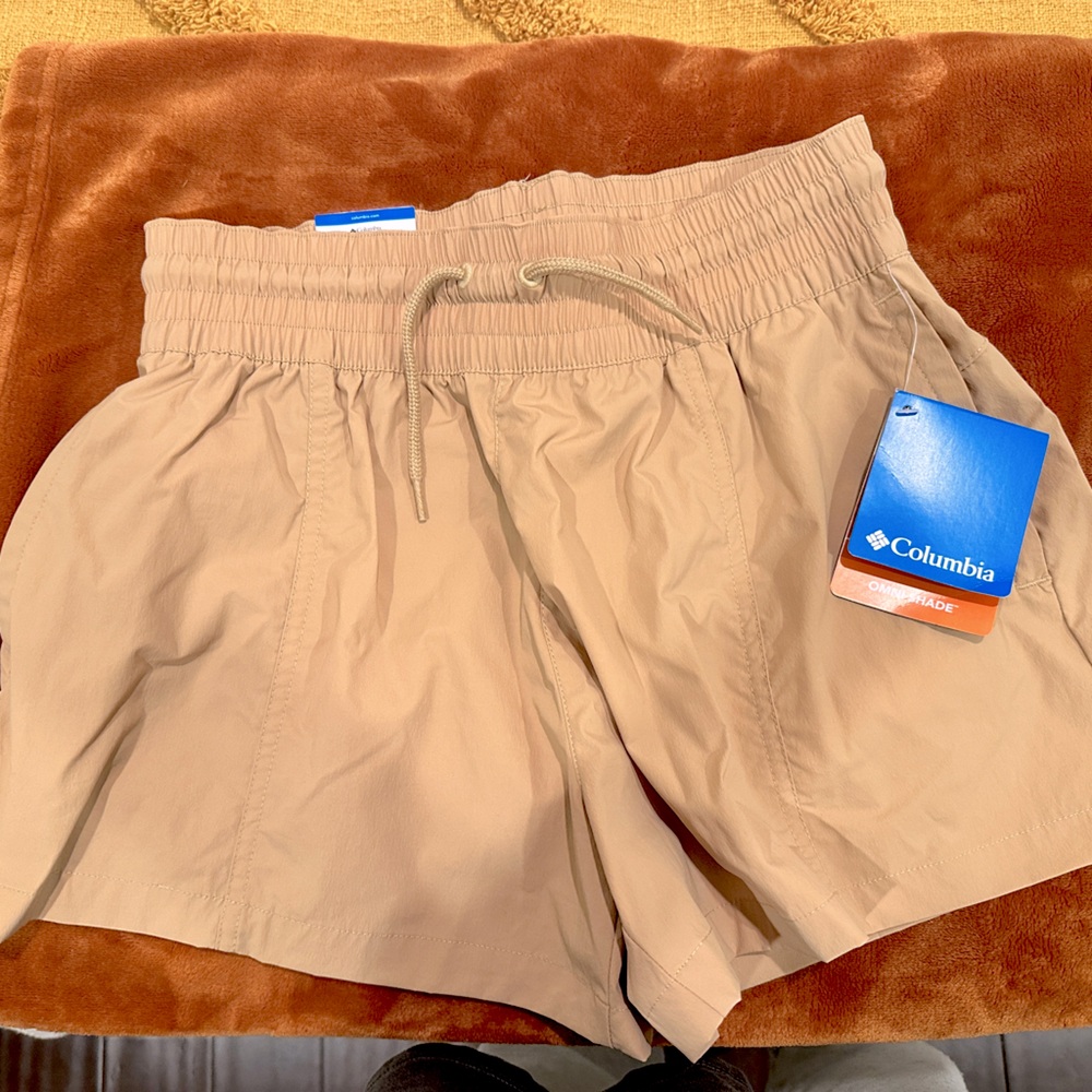 Columbia Tan Shorts